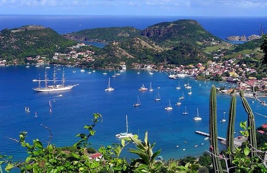 Les Saintes